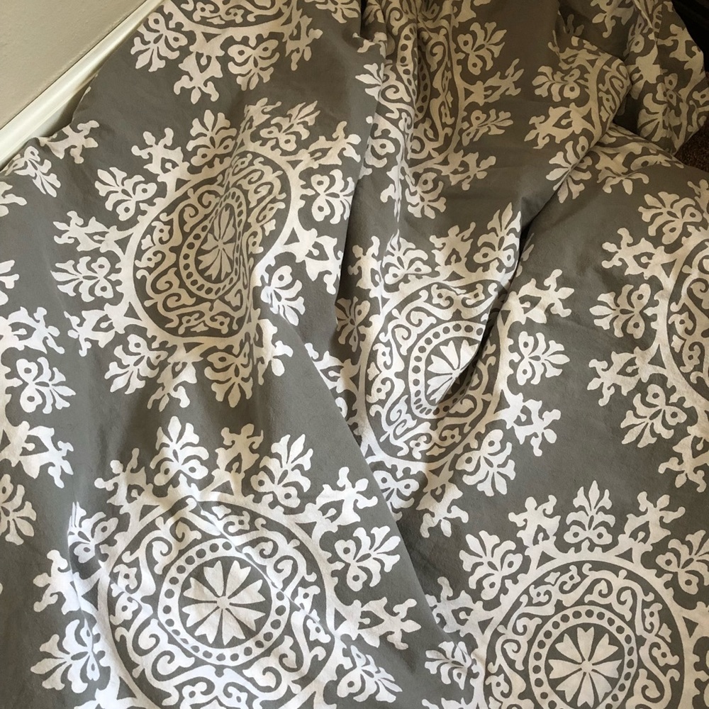 Urban outfitters duvet cover Queen/King